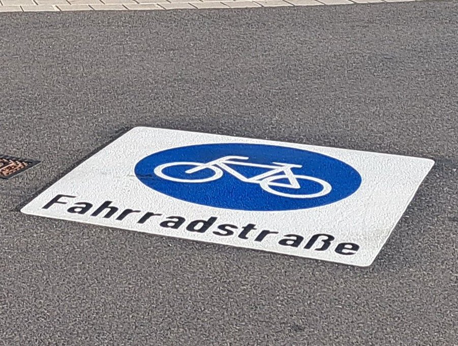 Fahrradstraße Kreuzung